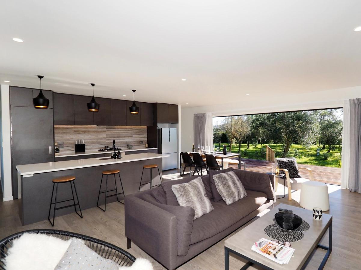 Pinot Longbox - Martinborough Holiday Home Ngoại thất bức ảnh